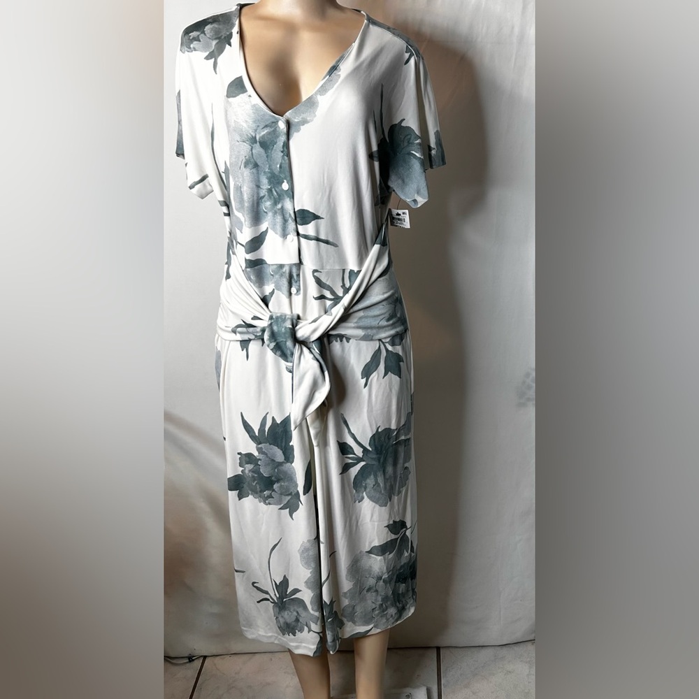 NWT Alfani Women's Printed Tie-Front Dress Green/White. Mother’s Day Size S